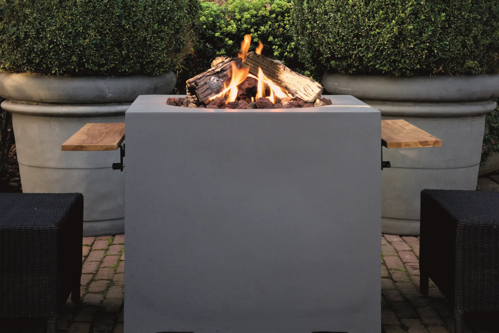 Lounge&Dining Square Anthracite.jpg
