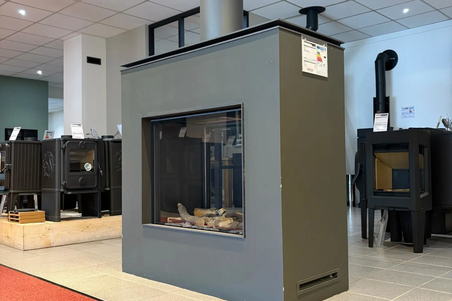Bellfires Derby Large Tunnel Te Zien In Showroom Halle 1