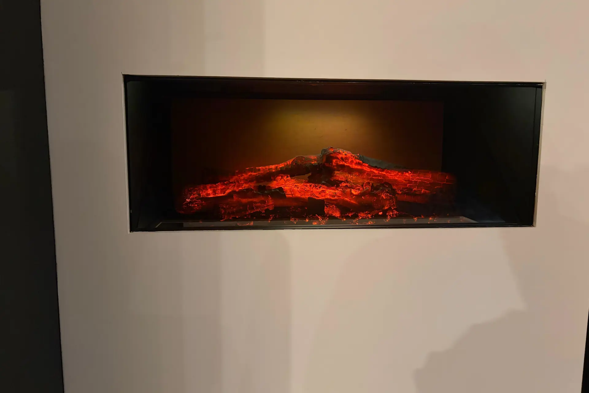 Dimplex Opti V Showroom