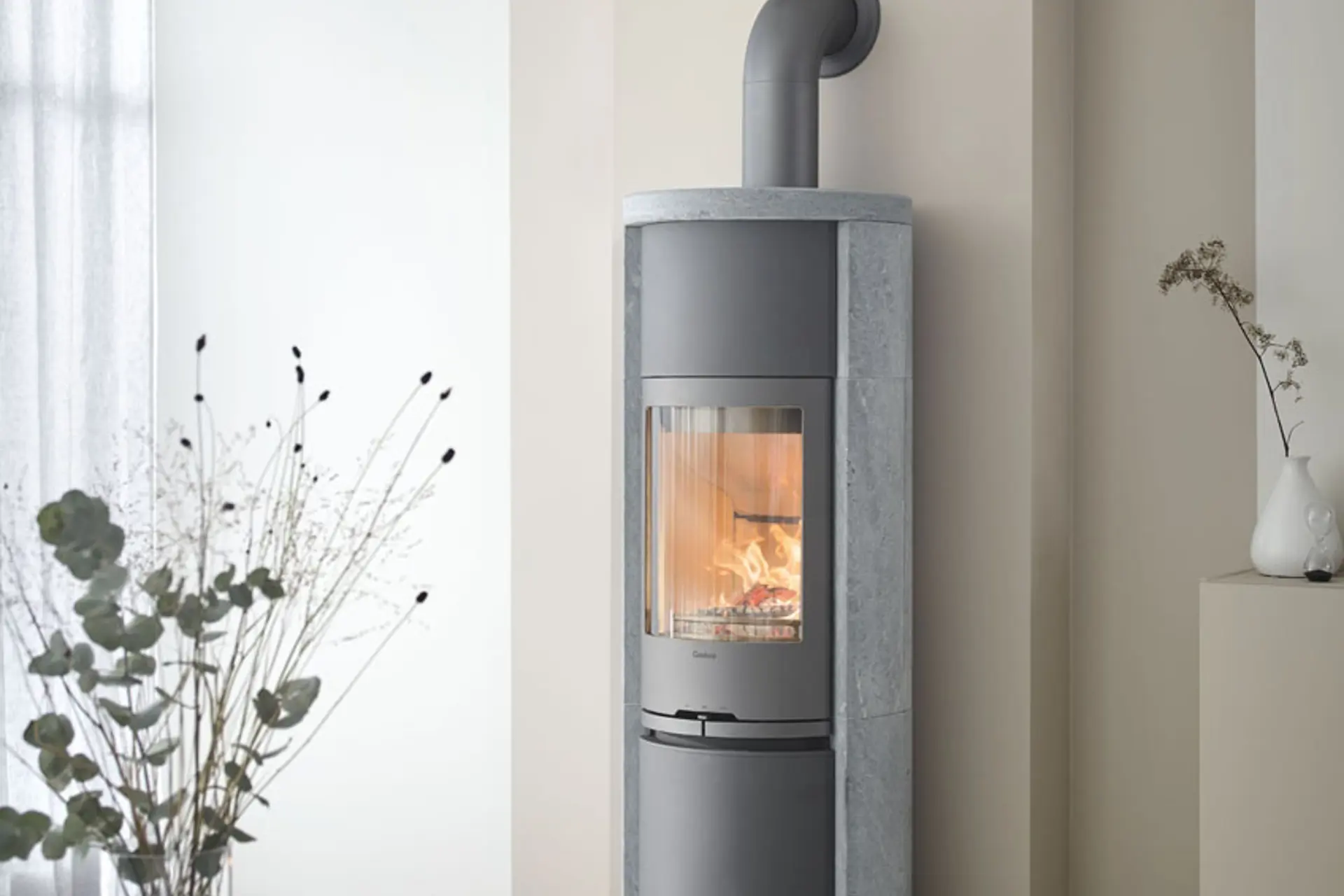 Contura_690T_style_sfeer_schoorsteen.jpg