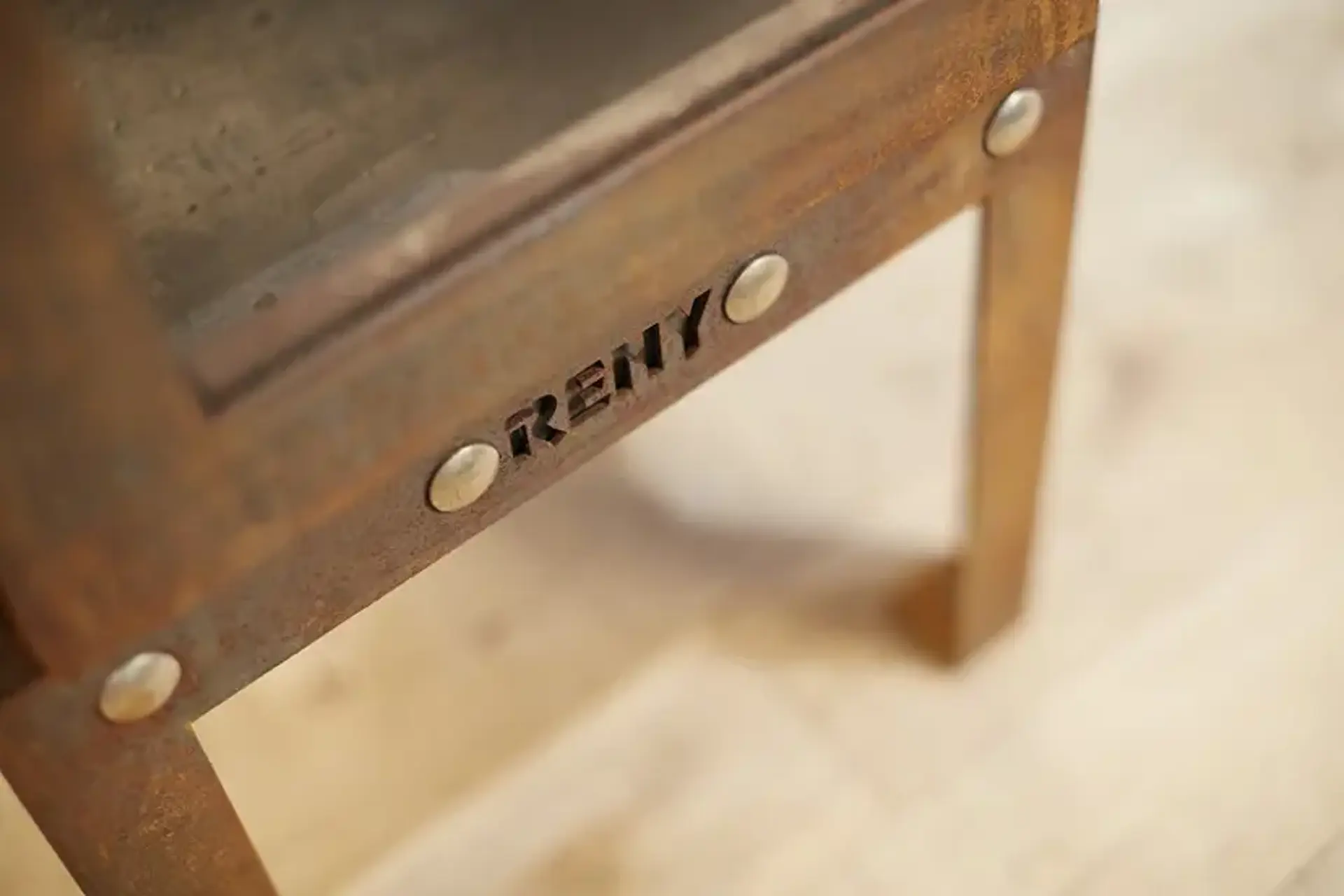 Reny Piquia Detail