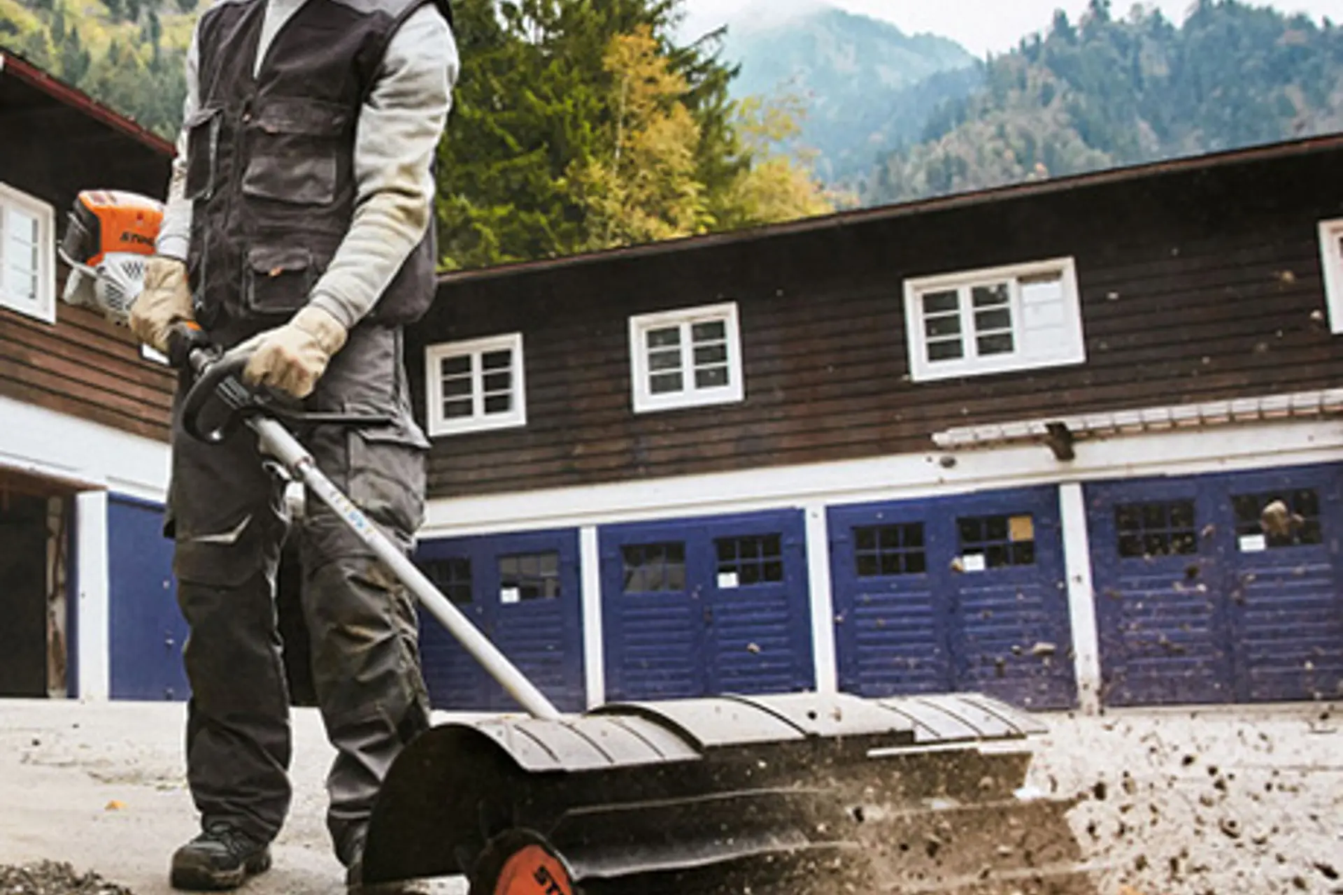 Stihl_combi_km_131_r_4.jpg