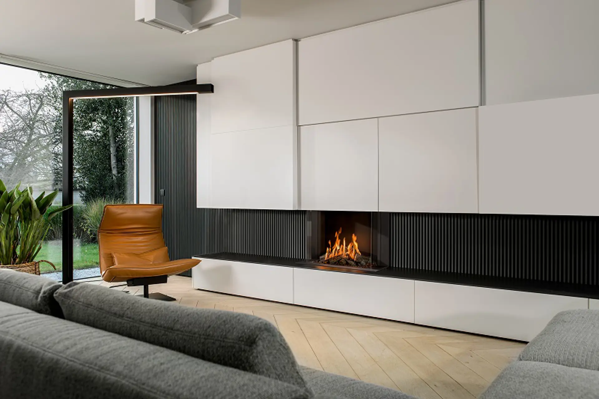 Barbas_gas_fire_panorama_90-55_2.jpg