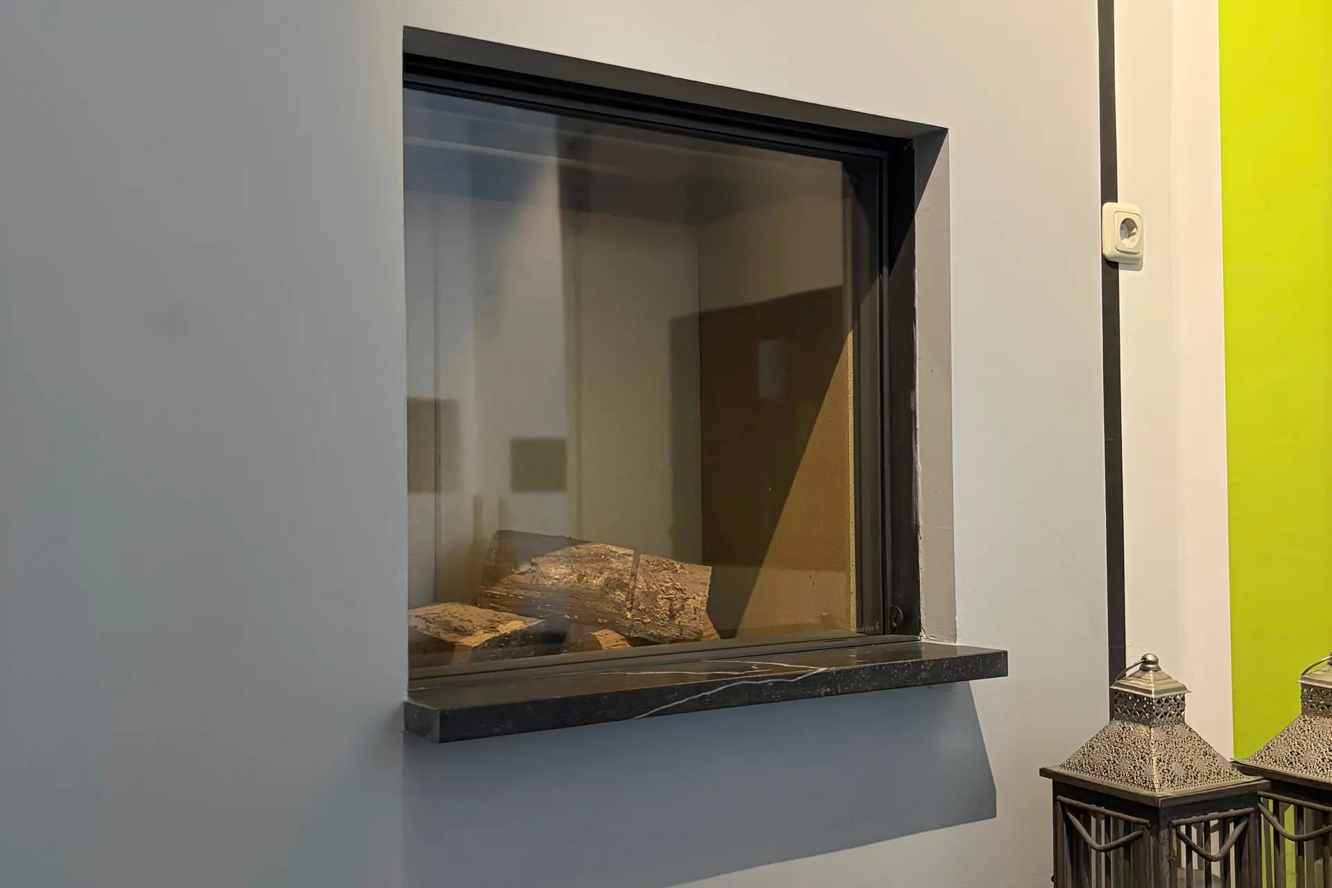 Kalfire W71 62F Show (1)