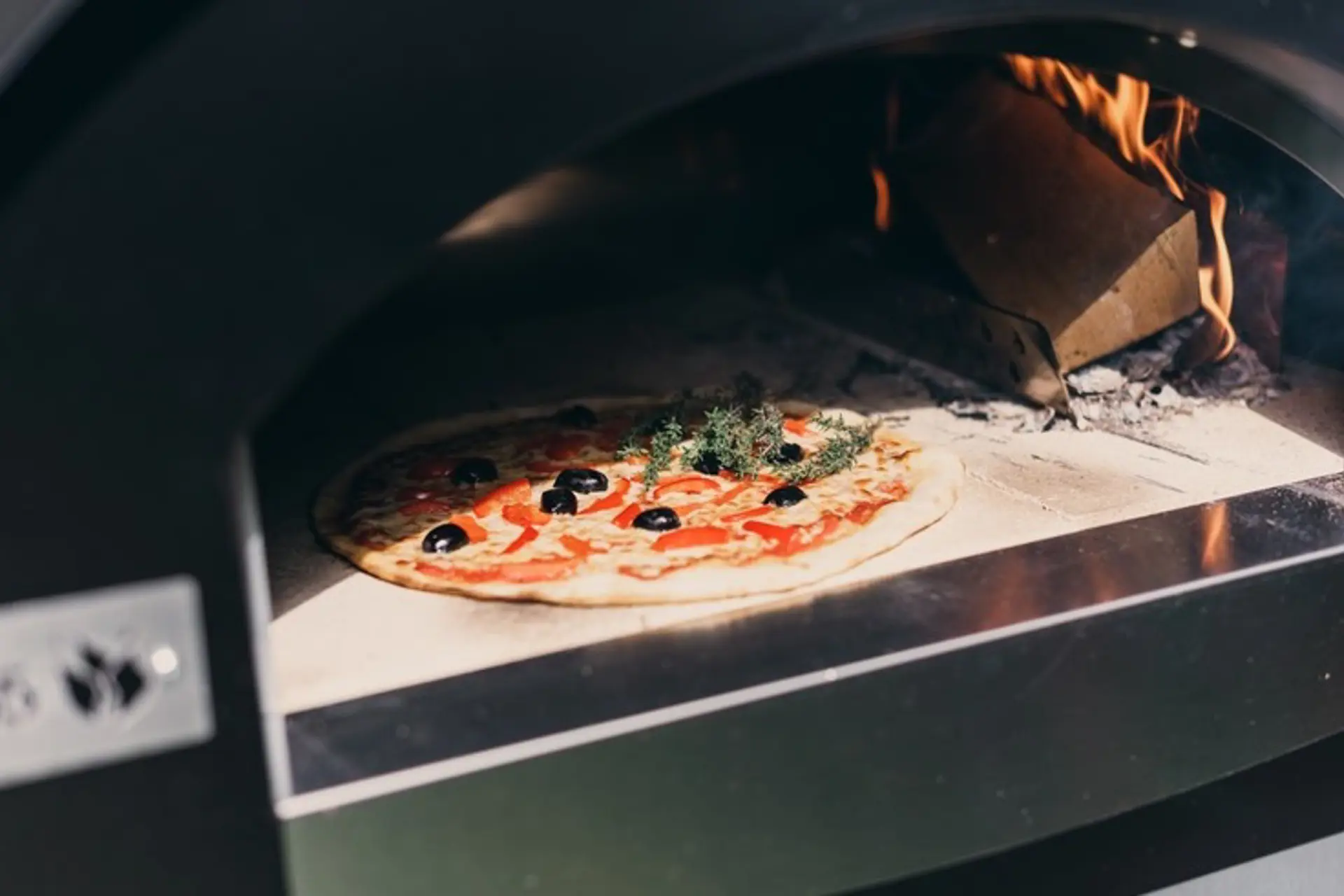 Outr_antonio_l_pizzaoven_4-13052020095530.jpg